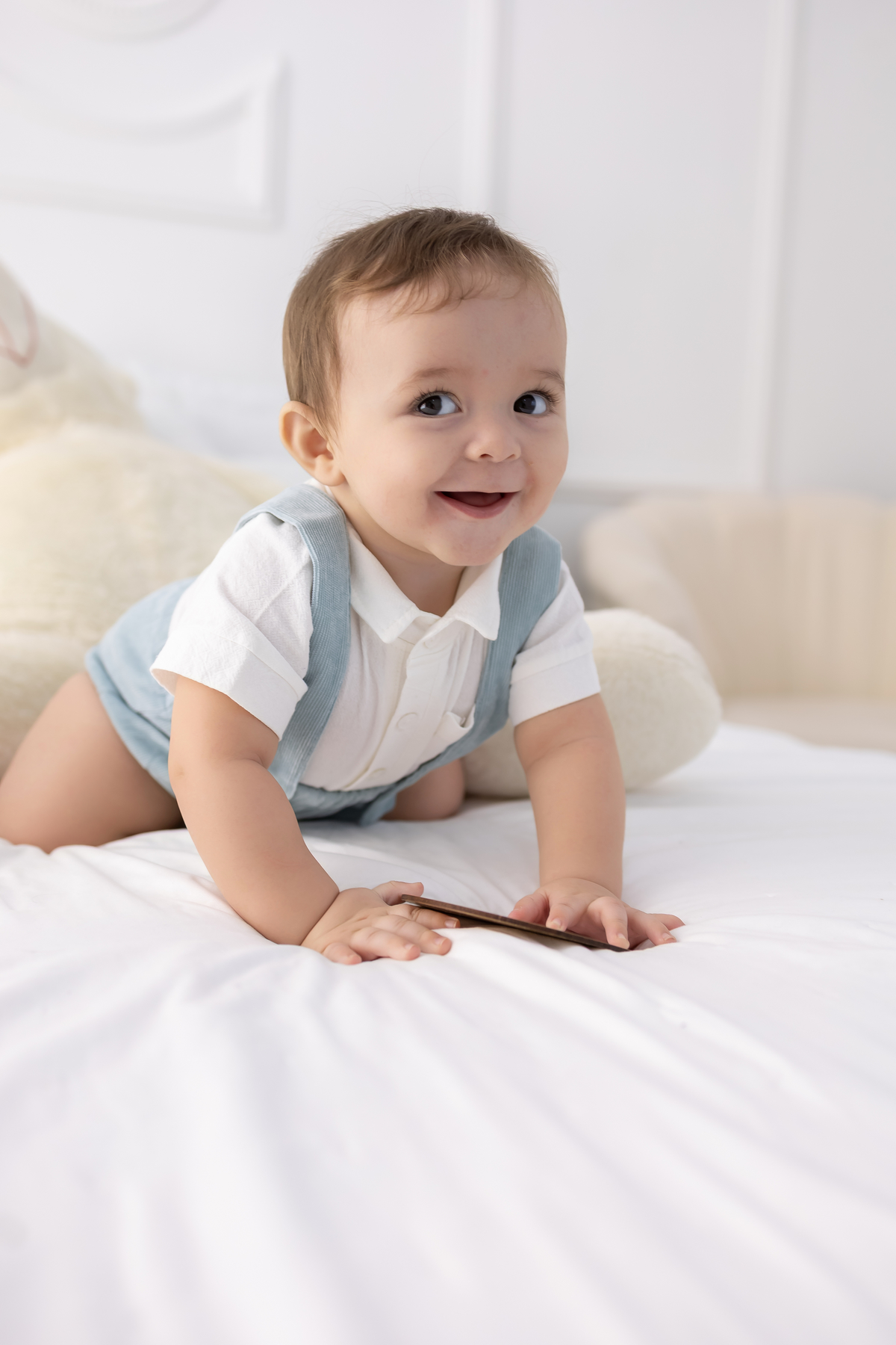 Ensaio de acompanhamento do bebê, mesversário. com direto a banho de leite e limões. Ensaio de 8 meses.. fotografo em londrina especializado em ensaios de bebês.