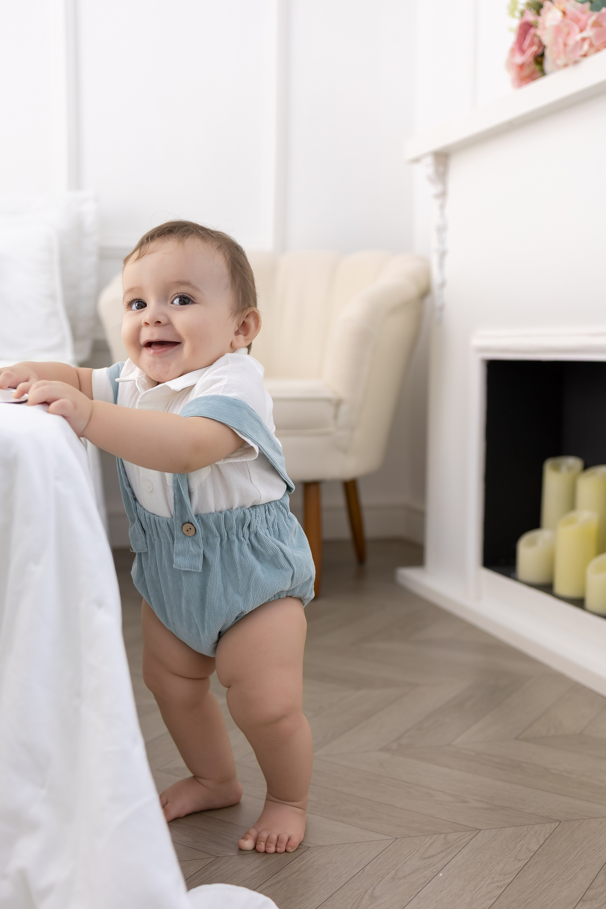 Ensaio de acompanhamento do bebê, mesversário. com direto a banho de leite e limões. Ensaio de 8 meses.. fotografo em londrina especializado em ensaios de bebês.