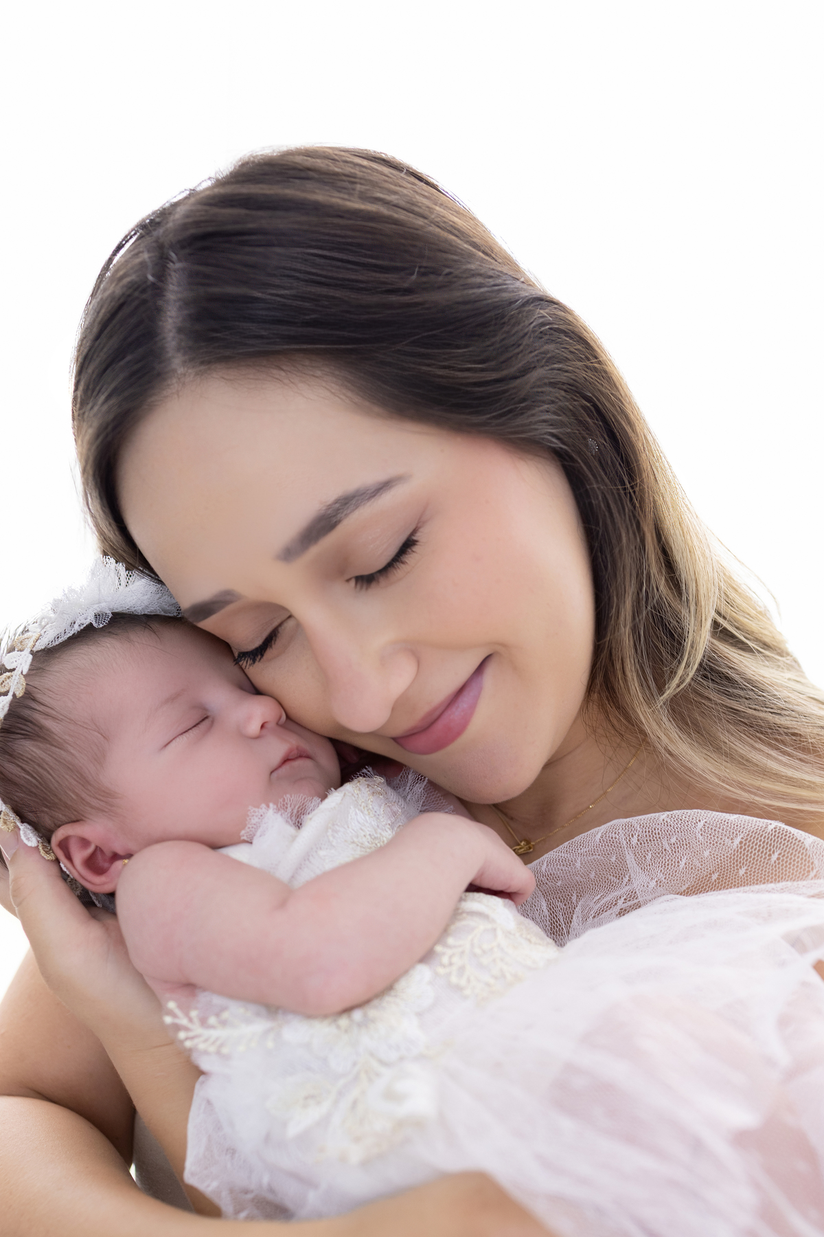 Ensaio Newborn natural da Jade, ensaio em estudio em Londrina-pr, fotografa especializada em ensaios em família.