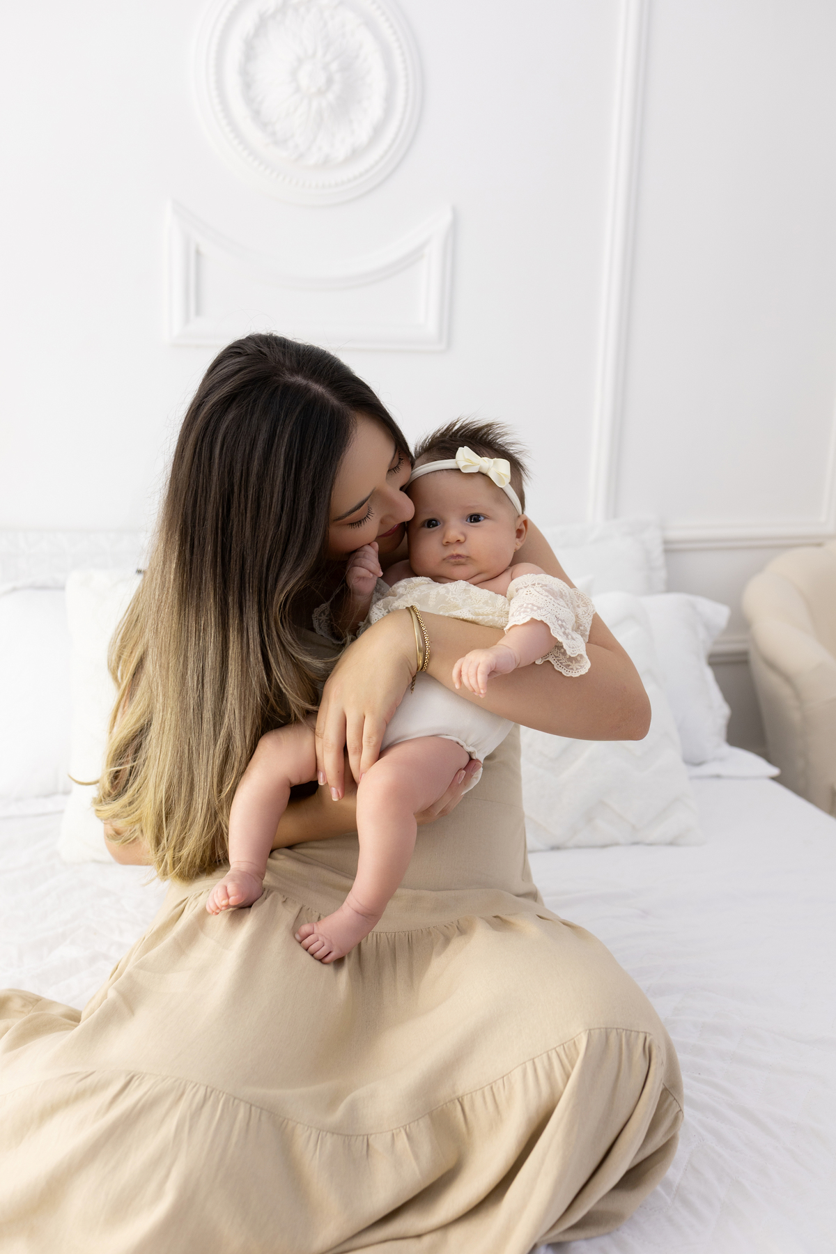 Ensaio de acompanhamento do bebê, mesversário. ensaio de 2 meses.. fotógrafo em londrina especializado em ensaios de bebês. especial de dia das mães.