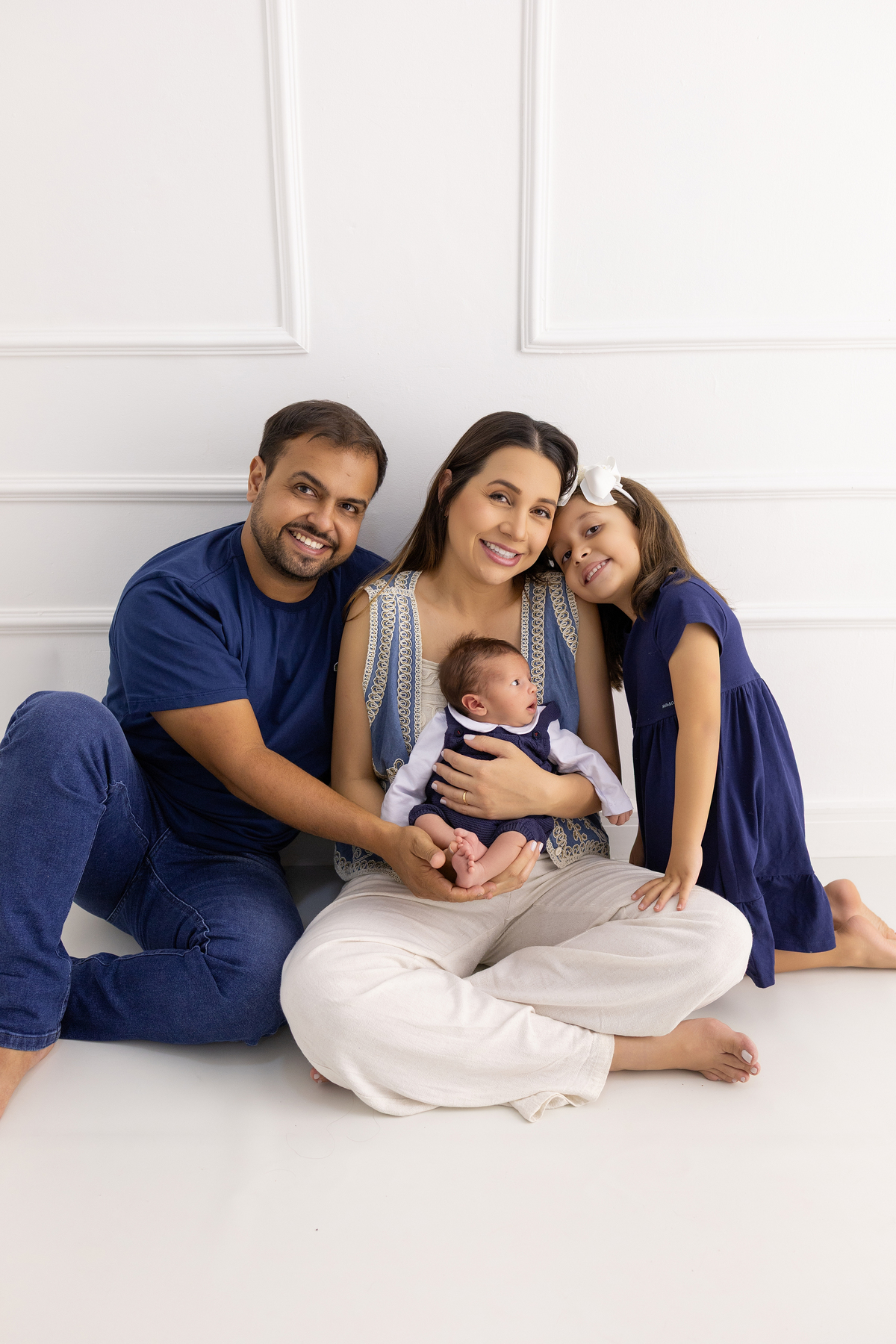 Ensaio Newborn natural do Murilo, ensaio em estúdio em Londrina-pr, fotografa especializada em ensaios em família.