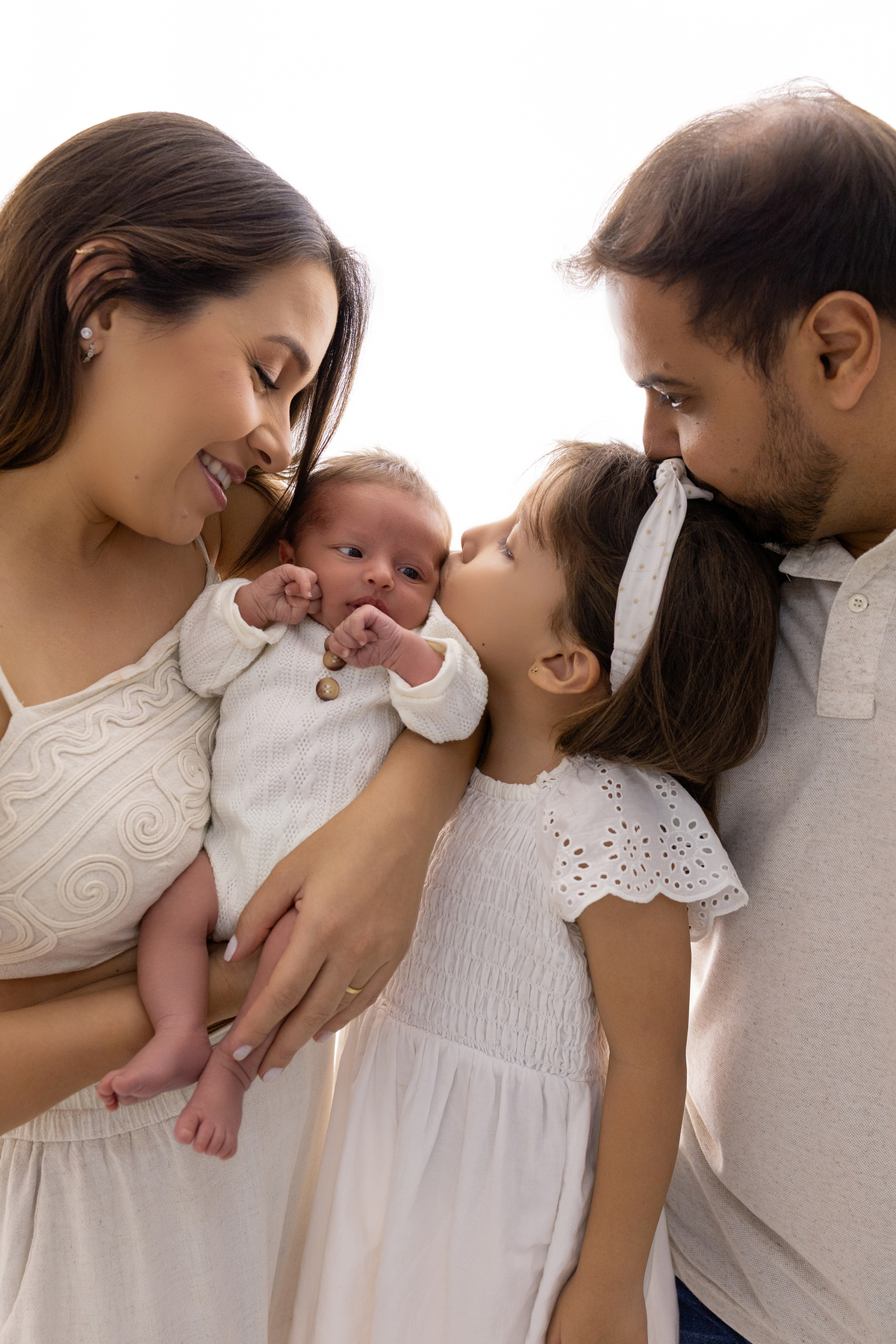 Ensaio Newborn natural do Murilo, ensaio em estúdio em Londrina-pr, fotografa especializada em ensaios em família.