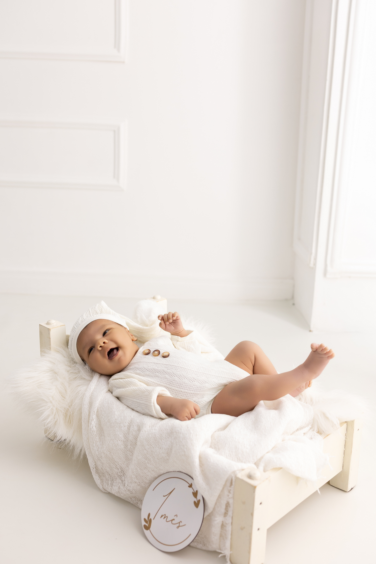 Ensaio Newborn natural do Emanuel, ensaio em estúdio em Londrina-pr, fotografa especializada em ensaios em bebê em família.