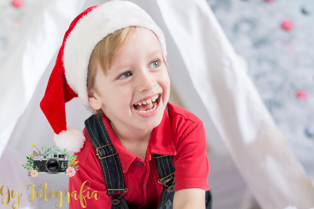 Mini ensaio de natal em londrina, fotografa especializada em gestantes, bebês e crianças, fotos externas e em estúdio