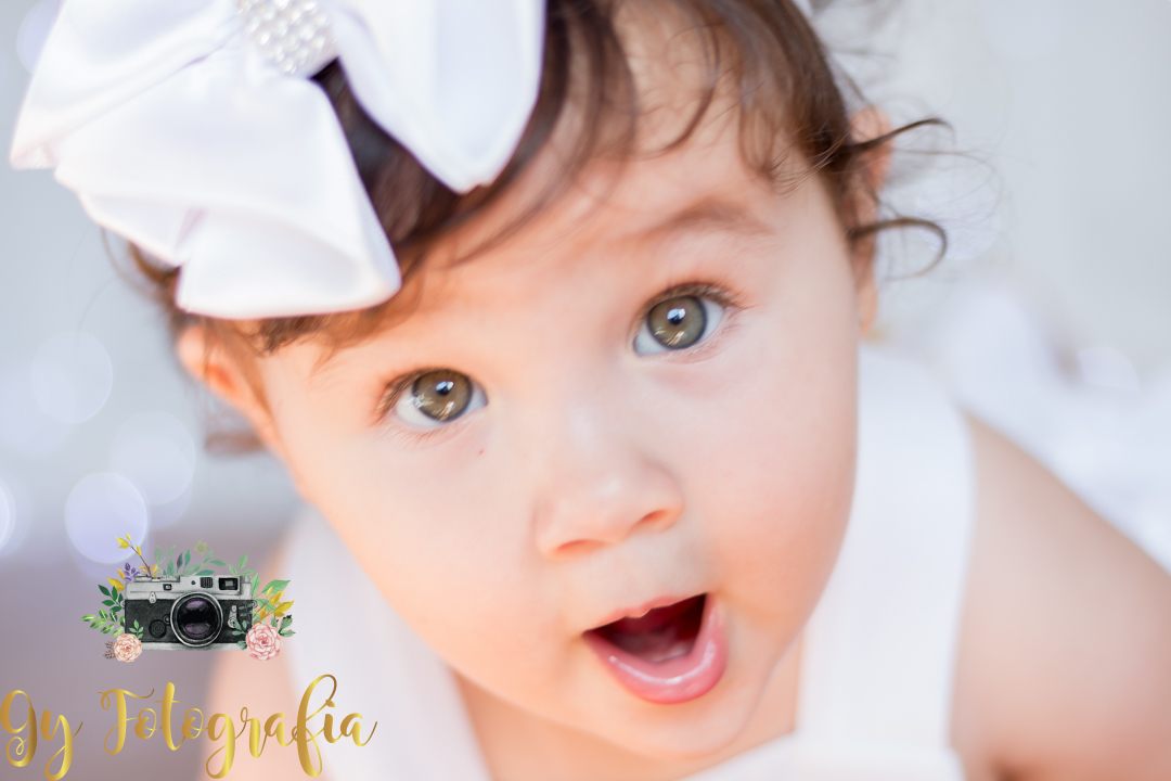 fotografo em londrina, mini ensaio de natal em estúdio, fotografa especializada em ensaios de gesntate, bebês e crianças