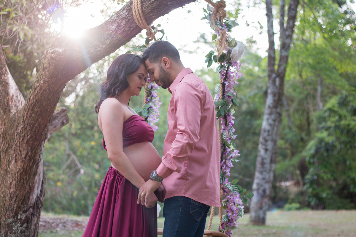 a doce espera do pequeno Davi Lucas.
Ensaio de gestante no lago igapó. Fotografa em Londrina especializada em ensaios de gestante. Momento registrado pela Giscellayne | Gy Fotografia.