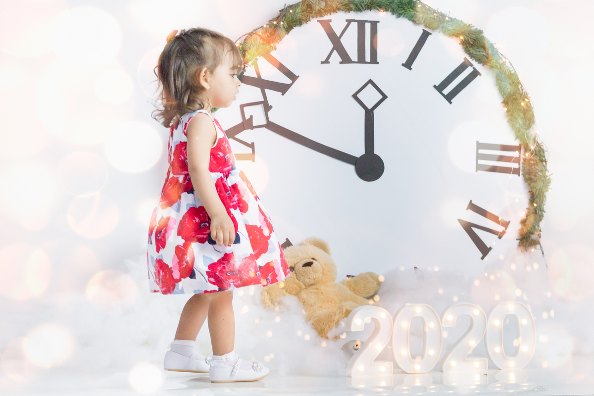 2020, to chegando! Mini sessão de fotos de natal, fotografo barato em londrina. Momento registrado pela fotógrafa Giscellayne -Gy fotogrfia, especializada em ensaios de bebês e crianças.