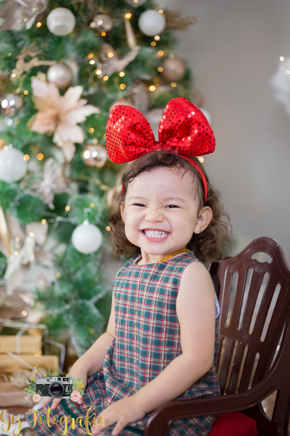 diga xis! Mini ensaio de natal, fotografo em londrina, momento registrado pela fotografa Giscellayne | Gy fotografia, fotógrafa especializada em ensaios de bebes, crianças e gestantes.