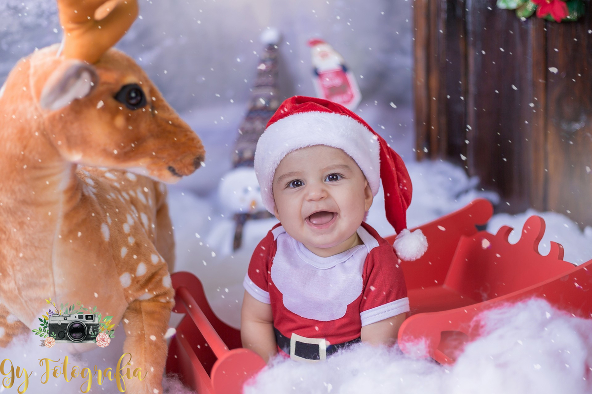 Gostei daqui tia! Mini ensaio de natal e ano novo, fotografo em Londrina. Momento registrado pela fotografa Giscellayne | Gy fotografia, fotógrafa especializada em ensaios de bebes, crianças e gestantes.