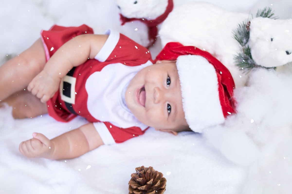 Mini ensaio de natal e ano novo, fotografo em Londrina. Momento registrado pela fotografa Giscellayne | Gy fotografia, fotógrafa especializada em ensaios de bebes, crianças e gestantes.
