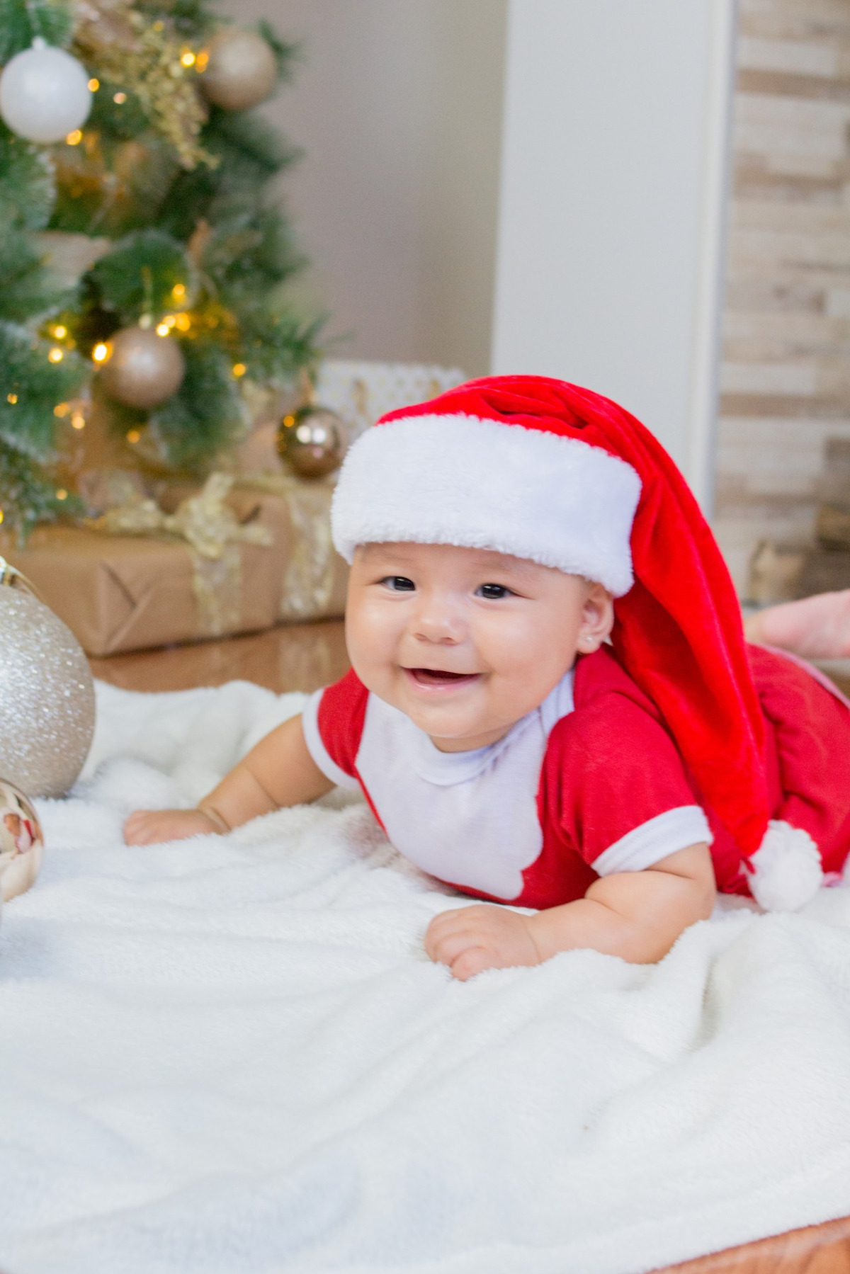 Mini ensaio de natal e ano novo, fotografo em Londrina. Momento registrado pela fotografa Giscellayne | Gy fotografia, fotógrafa especializada em ensaios de bebes, crianças e gestantes.