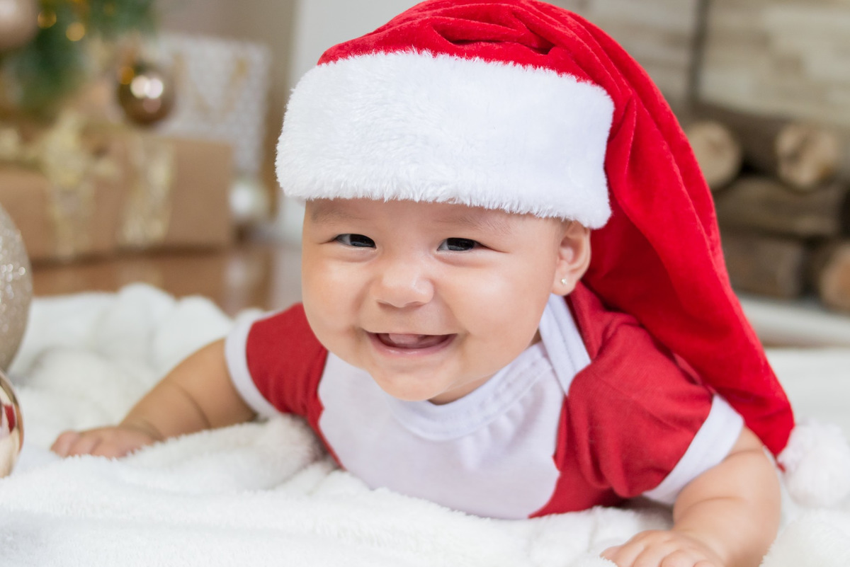 Mini ensaio de natal e ano novo, fotografo em Londrina. Momento registrado pela fotografa Giscellayne | Gy fotografia, fotógrafa especializada em ensaios de bebes, crianças e gestantes.