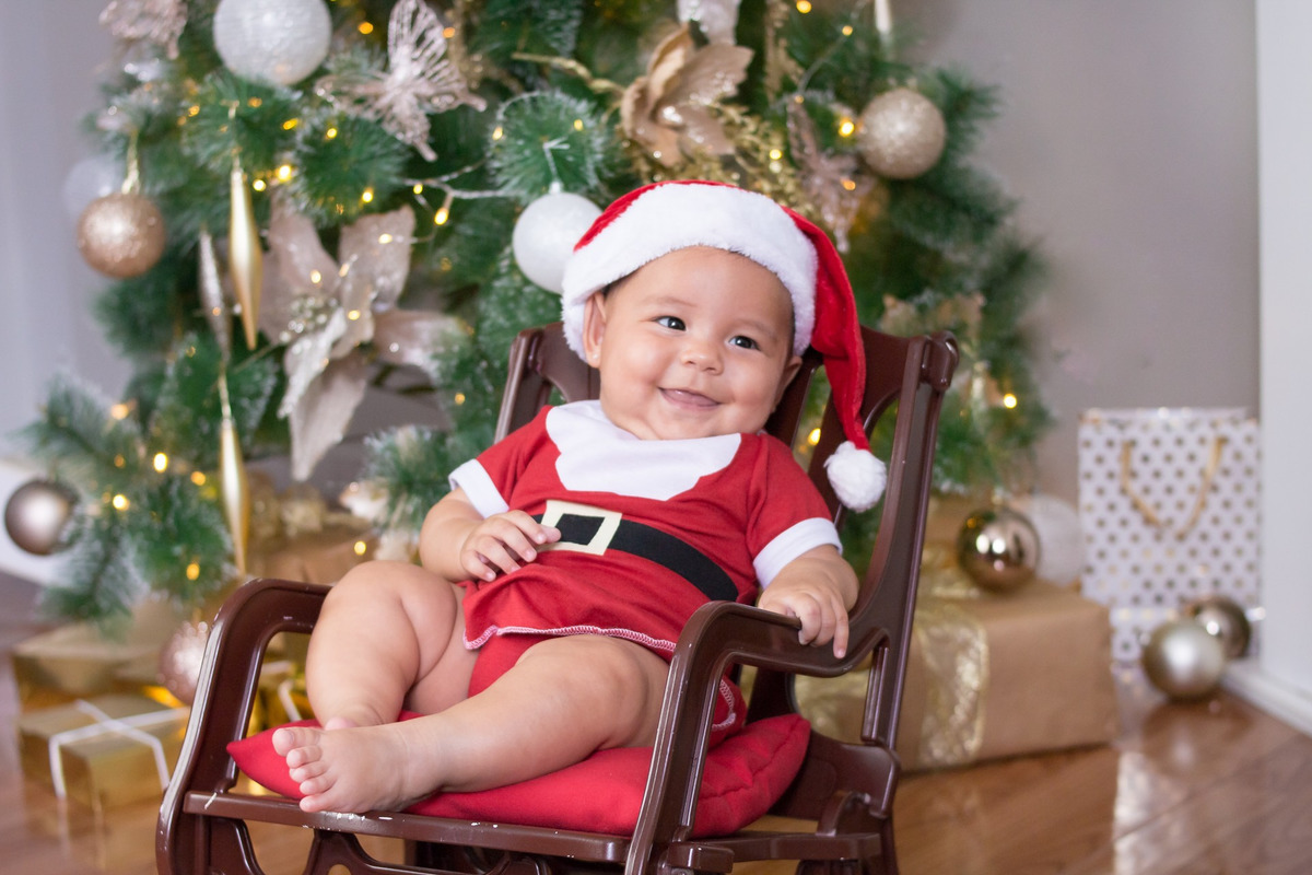 Mini ensaio de natal e ano novo, fotografo em Londrina. Momento registrado pela fotografa Giscellayne | Gy fotografia, fotógrafa especializada em ensaios de bebes, crianças e gestantes.