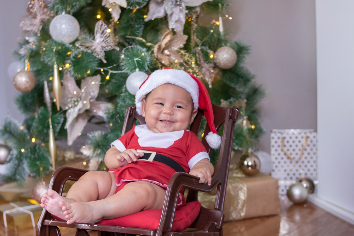 Mini ensaio de natal e ano novo, fotografo em Londrina. Momento registrado pela fotografa Giscellayne | Gy fotografia, fotógrafa especializada em ensaios de bebes, crianças e gestantes.