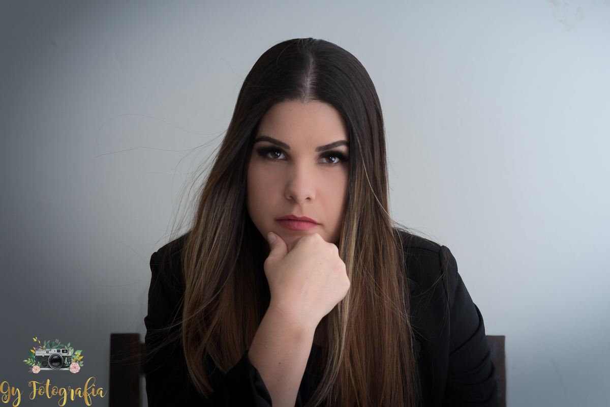 Caroline Perez. Hipnose e Londrina. Tratamento para ansiedade, depressão e doenças psicossomáticas.
Fotografa em londrina. Fotos corporativas, fotos da empresa e do trabalho, ensaio pessoal profissional