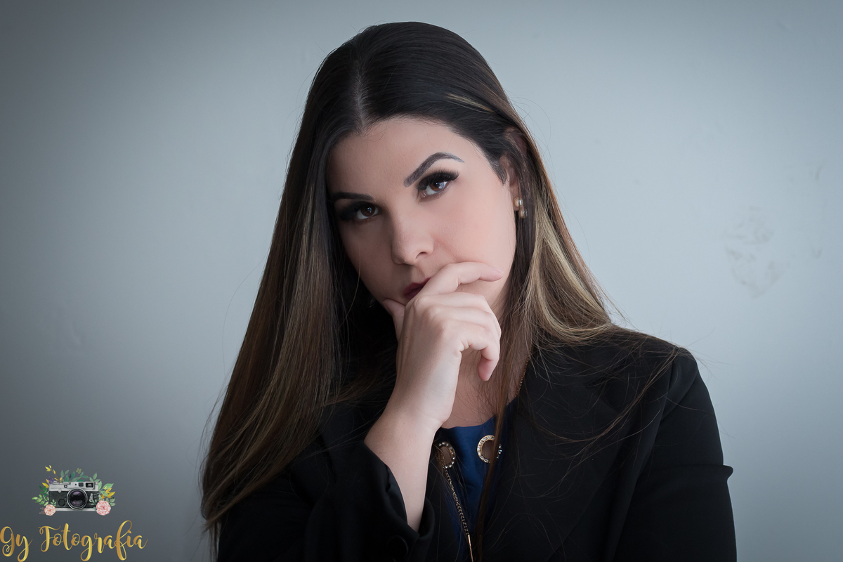 Caroline Perez. Hipnose e Londrina. Tratamento para ansiedade, depressão e doenças psicossomáticas.
Fotografa em londrina. Fotos corporativas, fotos da empresa e do trabalho, ensaio pessoal profissional