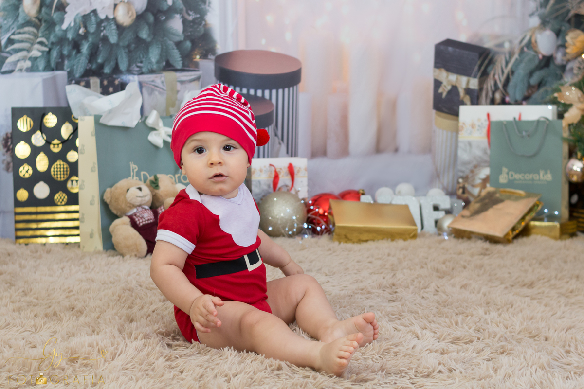 Mini ensaio de natal. Fotografo em Londrina especializado em ensaios de bebes e crianças.