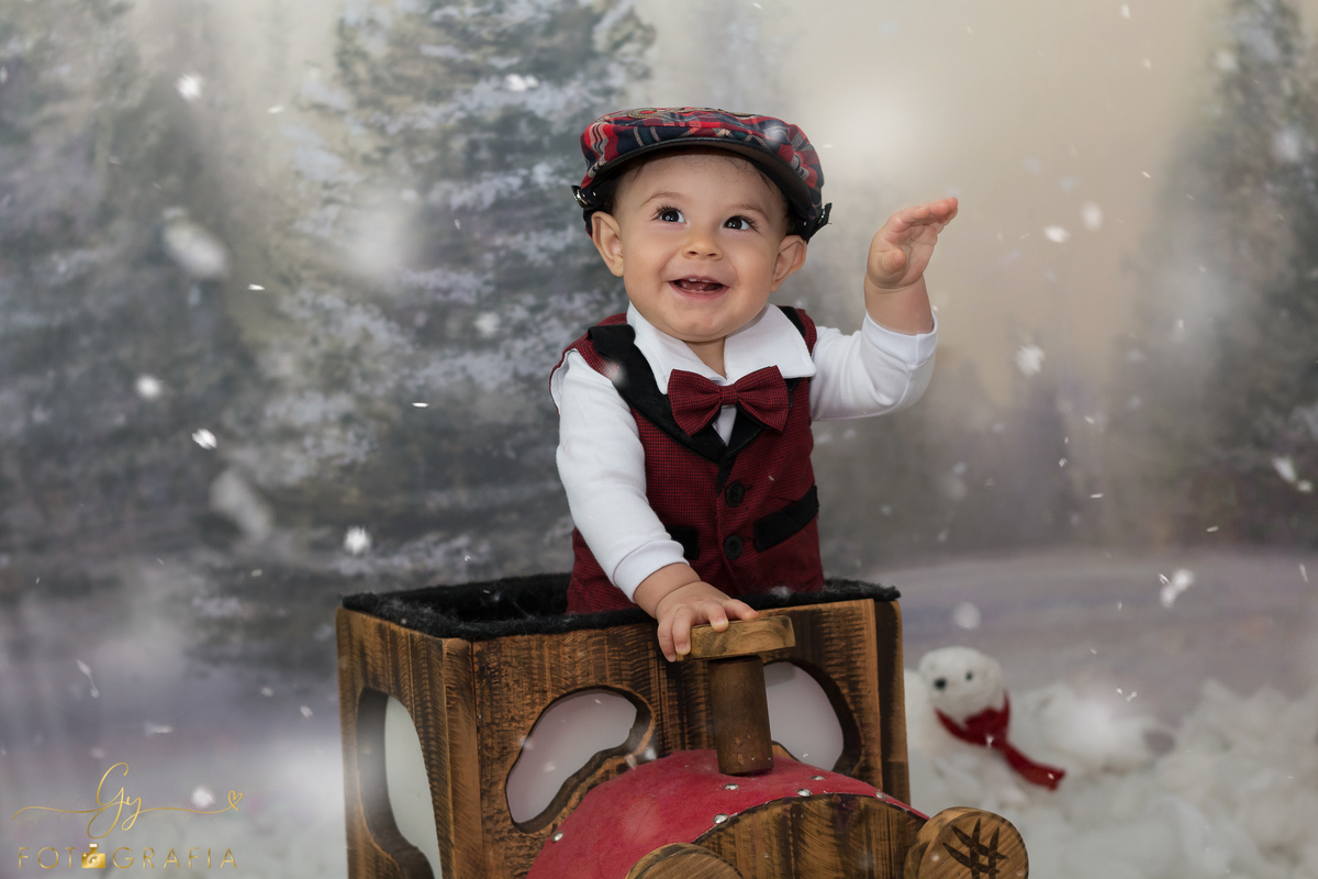 Mini ensaio de natal. Fotografo em Londrina especializado em ensaios de bebes e crianças.