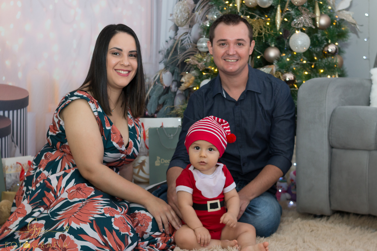 Mini ensaio de natal. Fotografo em Londrina especializado em ensaios de bebes e crianças.