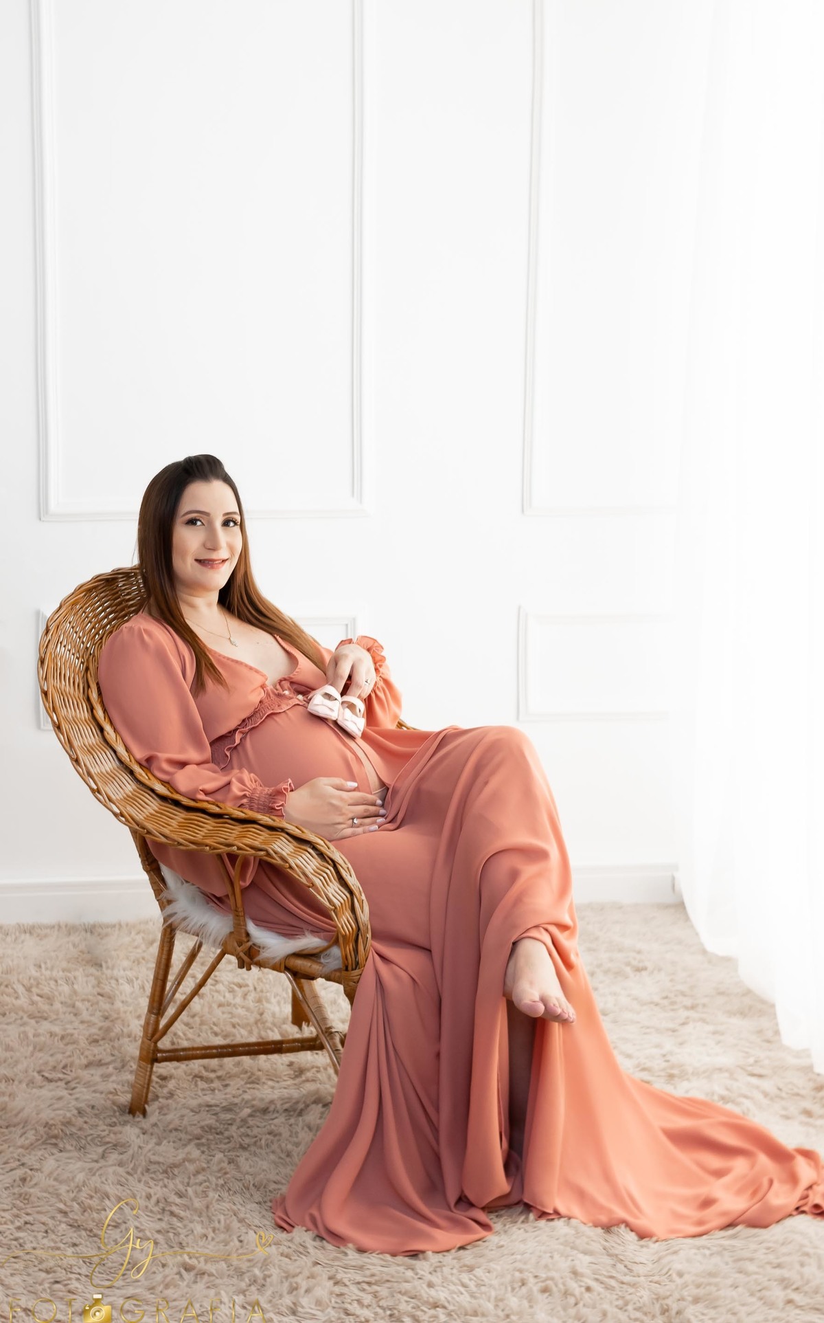 Ensaio Gestante em estudio.
A doce espera. Fotografo em Londrina especializado em gestante. Momento registrado pela fotografa Giscellayne - Gy Fotografia.