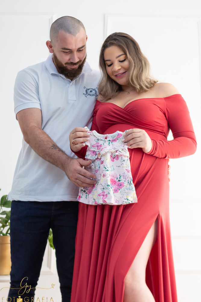  Fotógrafo em Londrina especializado em bebês e gestantes. Momento registrado pela fotógrafa Giscellayne- Gy Fotografia. 