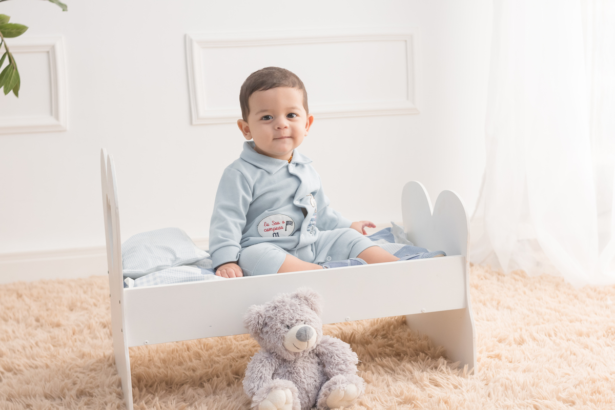 Acompanhamento mensal clean no estudio. cenario simples e clarinho!
Fotografo em Londrina especializado em ensaios de bebês e crianças. Momento registrado pela fotografa Giscellayne | Gy Fotografia