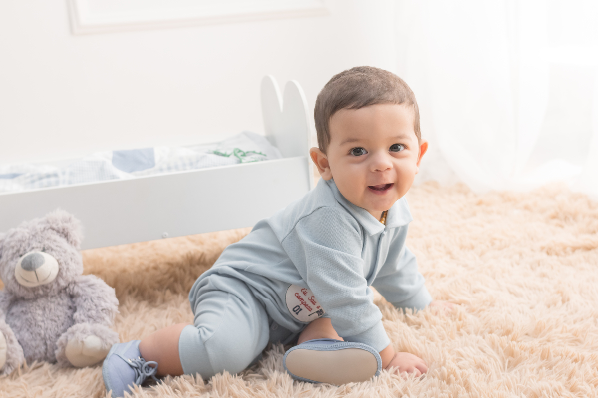 Acompanhamento mensal clean no estudio. cenario simples e clarinho!
Fotografo em Londrina especializado em ensaios de bebês e crianças. Momento registrado pela fotografa Giscellayne | Gy Fotografia