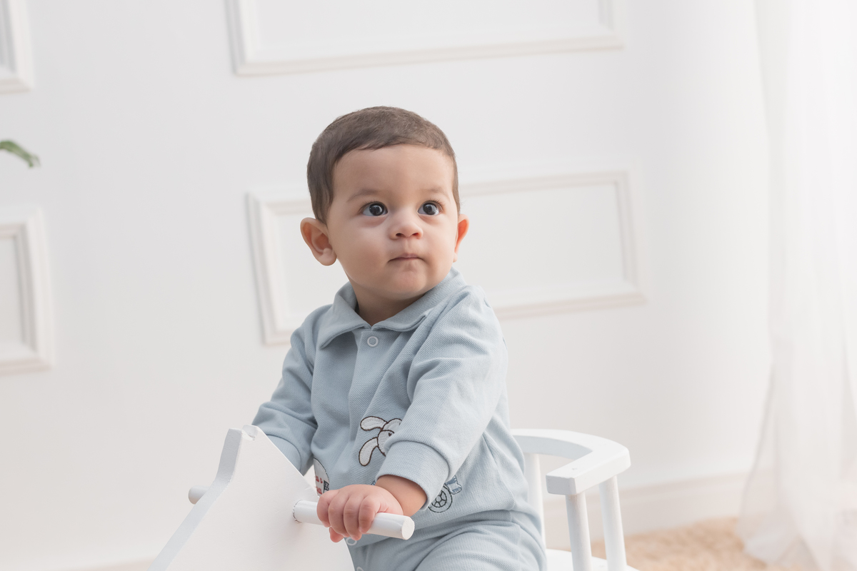Acompanhamento mensal clean no estudio. cenario simples e clarinho!
Fotografo em Londrina especializado em ensaios de bebês e crianças. Momento registrado pela fotografa Giscellayne | Gy Fotografia