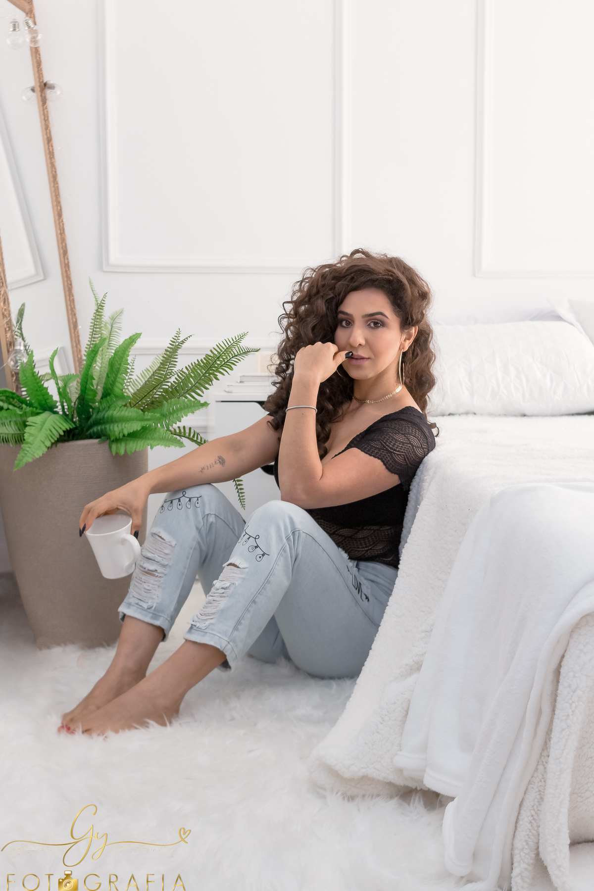 Ensaio pessoal, também conhecido por book pessoal da Jenifer no estúdio no cenário 