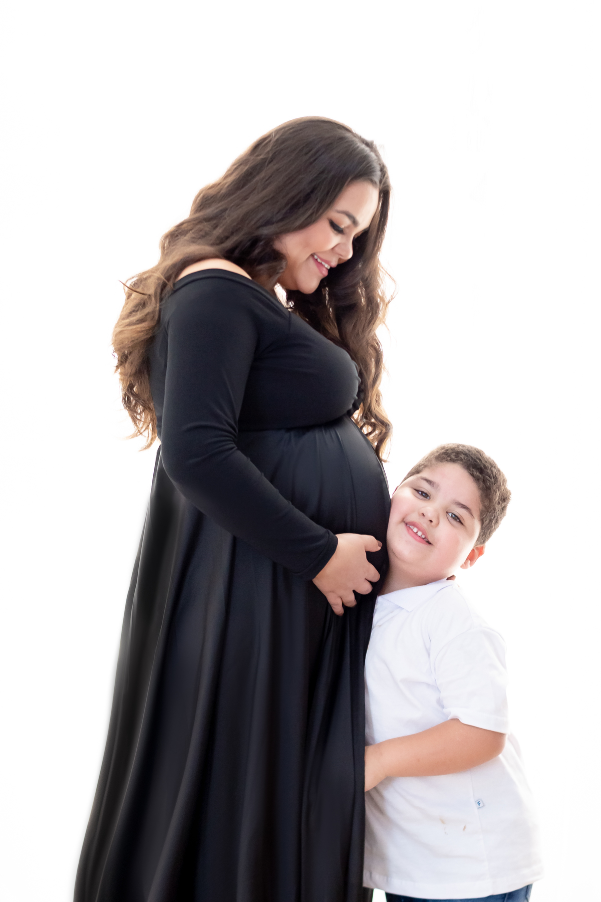 Ensaio da Aline em estúdio. Fotógrafo de gestante em Londrina. Momento registrado pela fotógrafa Giscellayne - Gy fotografia