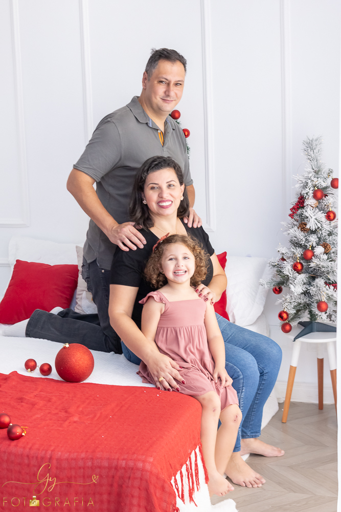 Sarah no seu ensaio de natal!
Sessão de natal com 4 cenários e roupas inclusas! Fotógrafo em Londrina especializado em ensaios de bebês e crianças!
Momento registrado pela fotógrafa Giscellayne | Gy fotografia.