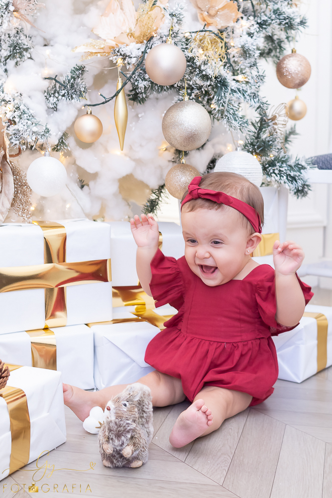 Fotógrafo em Londrina especializado em ensaios de bebês e crianças. Momento registrado pela fotógrafa Giscellayne | Gy fotografia.