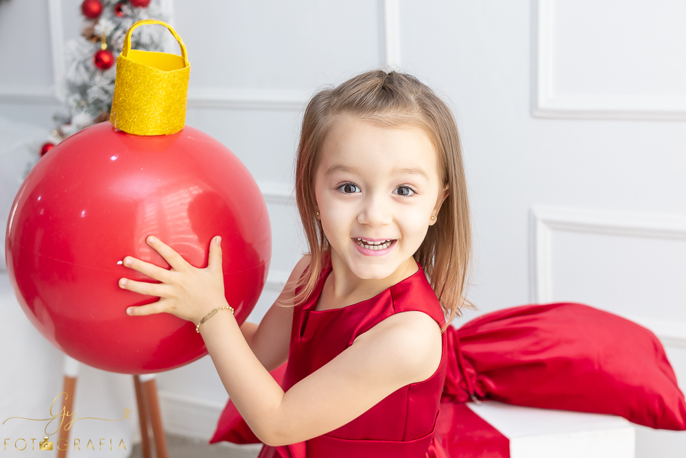 Fotógrafo em londrina especializado em ensaios de bebês e crianças. Momento registrado pela fotógrafa Giscellayne - Gy fotografia!