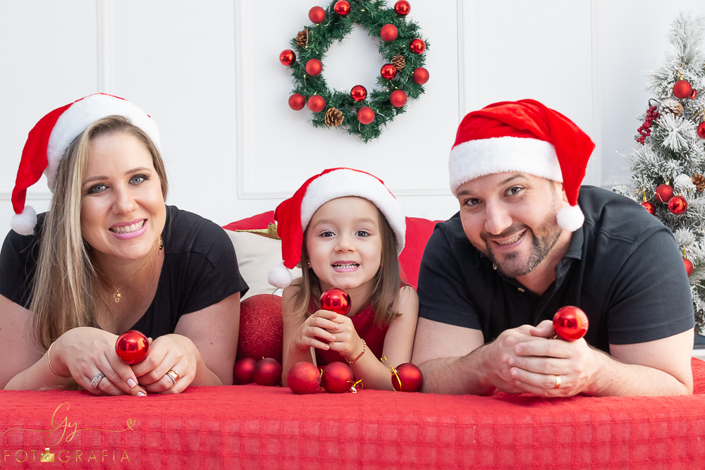 Fotógrafo em londrina especializado em ensaios de bebês e crianças. Momento registrado pela fotógrafa Giscellayne - Gy fotografia!