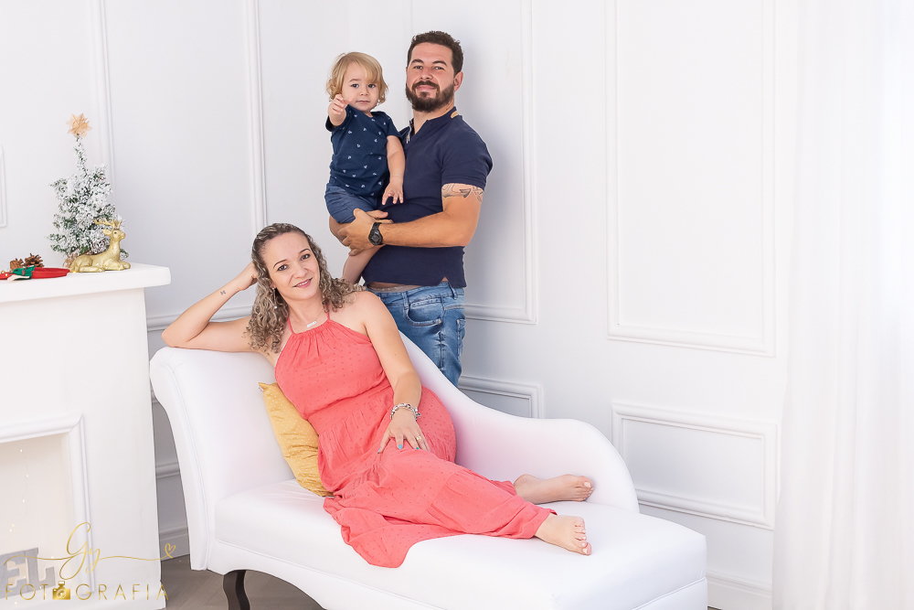Fotógrafo em londrina especializado em ensaios de bebês e crianças. Momento registrado pela fotógrafa Giscellayne - Gy fotografia!