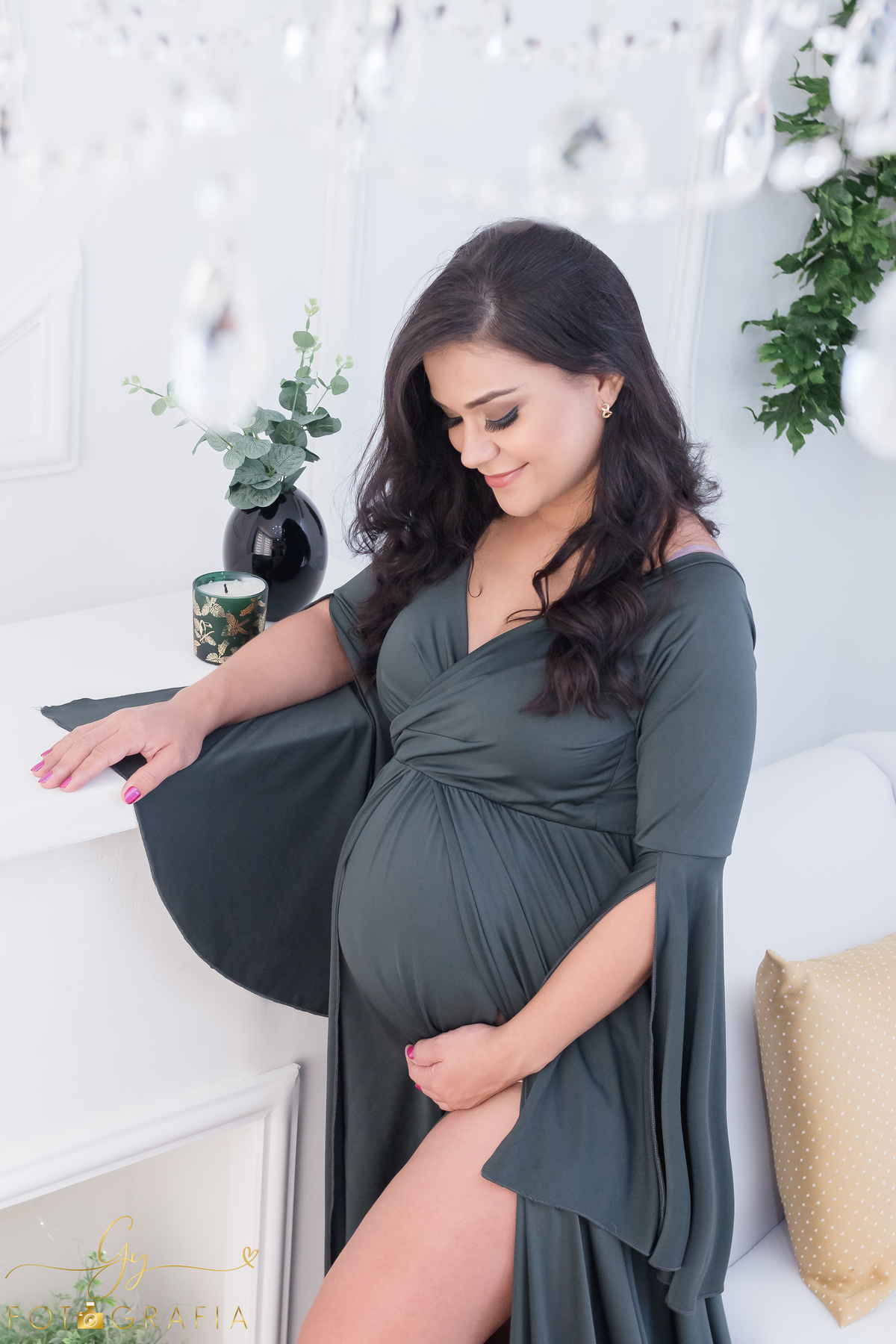 Ensaio de gestante da Ketlin. Fotógrafo em londrina especializado em ensaios gestantes. Momento registrado pela fotógrafa Giscellayne. Gy Fotografia.