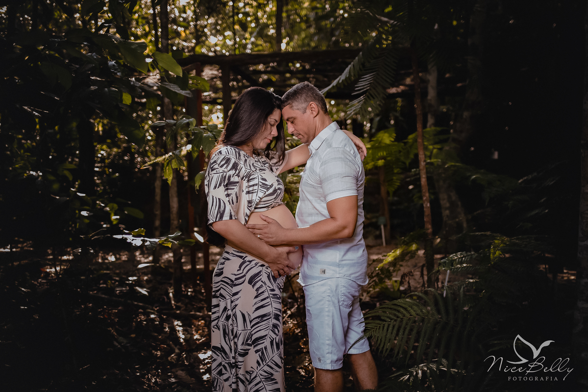 Ensaio de Gestante realizado com a Taty Toscano em Manaus no MUSA por Marcos Lima 