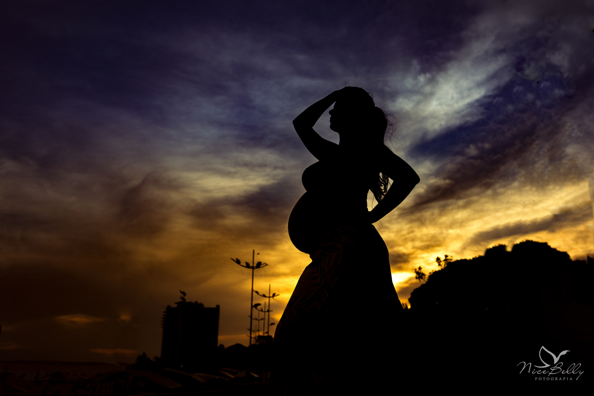 Ensaio de Gestante realizado com a Taty Toscano em Manaus no MUSA por Marcos Lima 