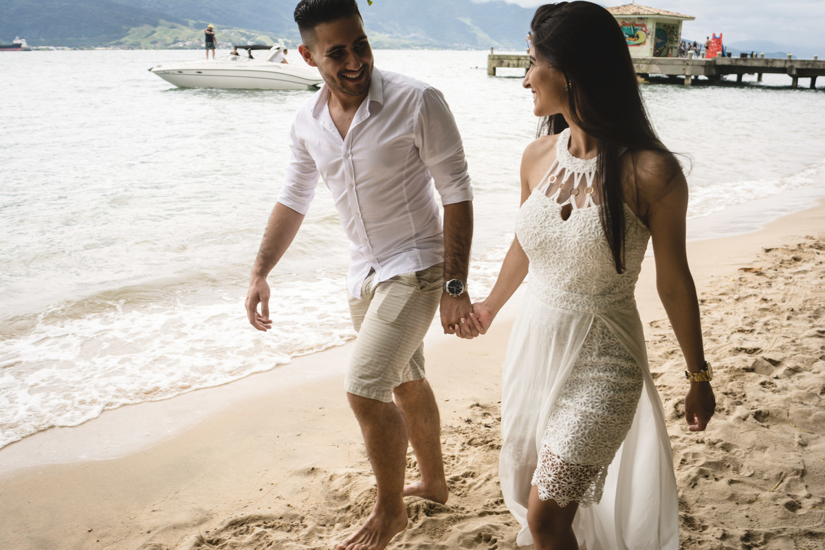 pré wedding na praia pré wedding Ilhabela ensaio pré wedding são sebastião pré wedding Ilhabela http://www.4ksf.com/portfolio/pre-wedding/226127-ensaio-pre-wedding-ilhabela-fotografodecasamentossaopaulo