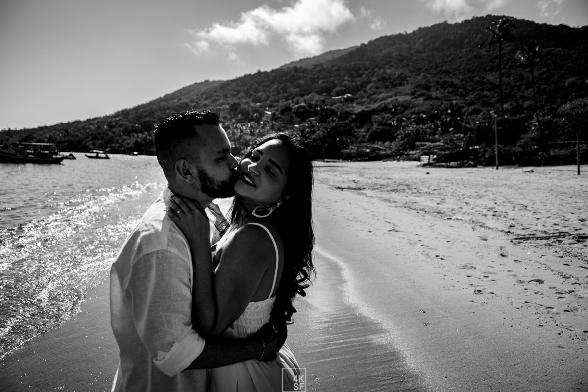 ensaio pré wedding ilhabela, ensaio pré casamento ilhabela, praia da armação, fotógrafo de casamento ilhabela, casamento na praia, ensaio pré wedding na praia fotografia de casamento na praia, pré casamento na praia, dicas ensaio pré wedding
