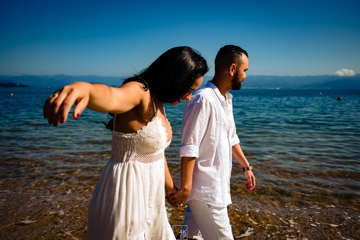 ensaio pré wedding ilhabela, ensaio pré casamento ilhabela, praia da armação, fotógrafo de casamento ilhabela, casamento na praia, ensaio pré wedding na praia fotografia de casamento na praia, pré casamento na praia, dicas ensaio pré wedding