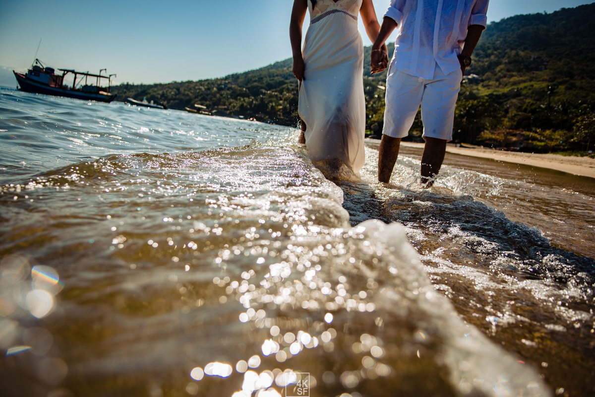 ensaio pré wedding ilhabela, ensaio pré casamento ilhabela, praia da armação, fotógrafo de casamento ilhabela, casamento na praia, ensaio pré wedding na praia fotografia de casamento na praia, pré casamento na praia, dicas ensaio pré wedding