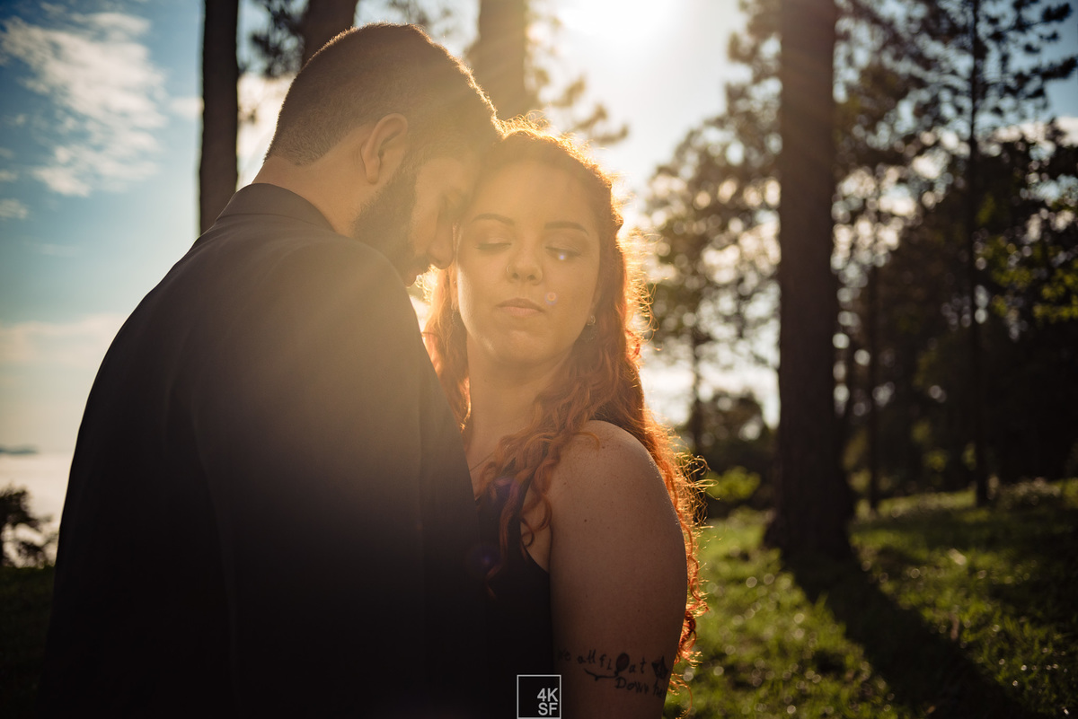 ensaio pré wedding criativo, pré wedding caveira, pre wedding skull, pre wedding diferetente, pre wedding mairiporã, pré wedding nas montanhas, pre wedding nas nuves, fotografo de casamento em sao paulo