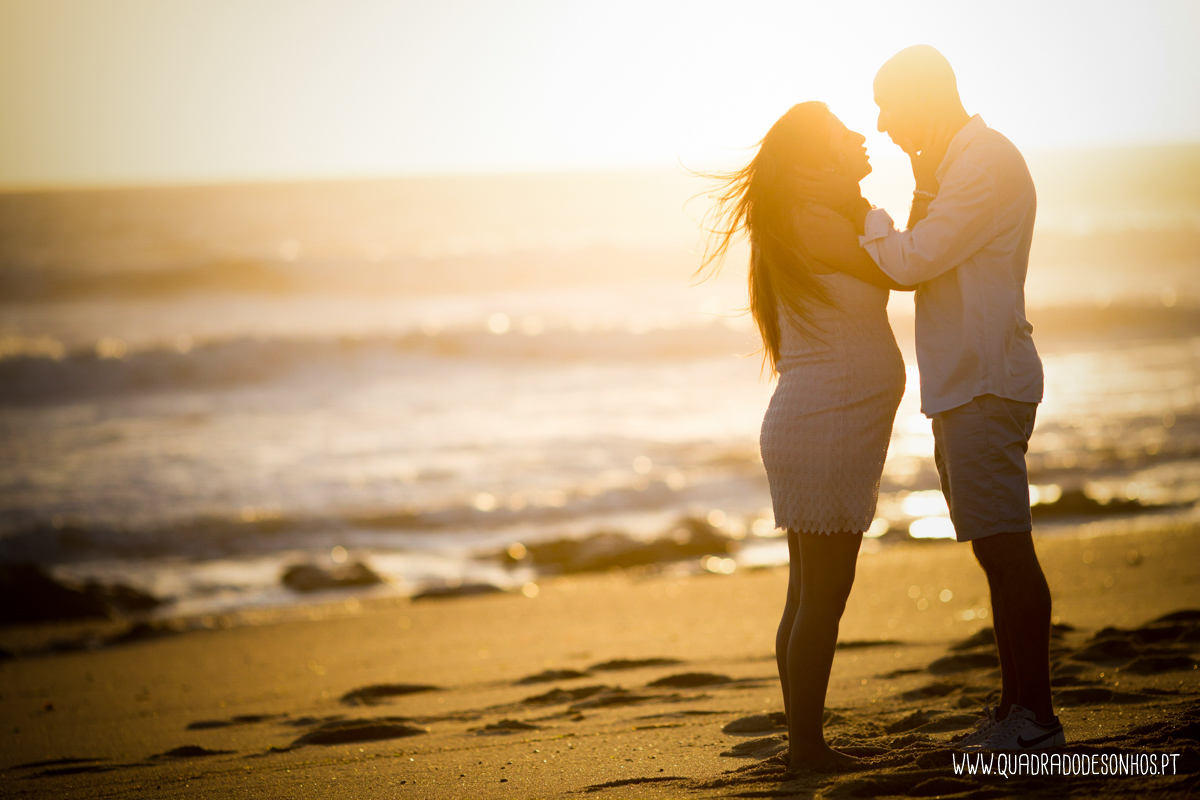 sessão de gravida na praia