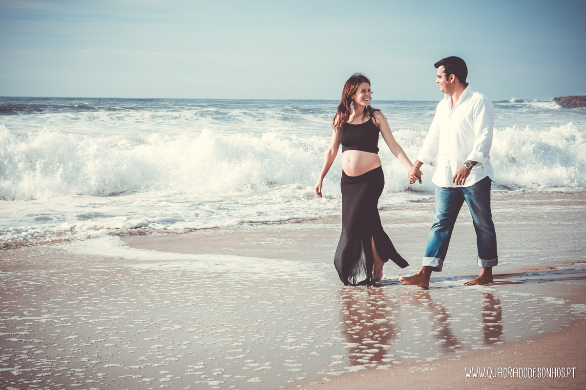 sessão de gravida na praia