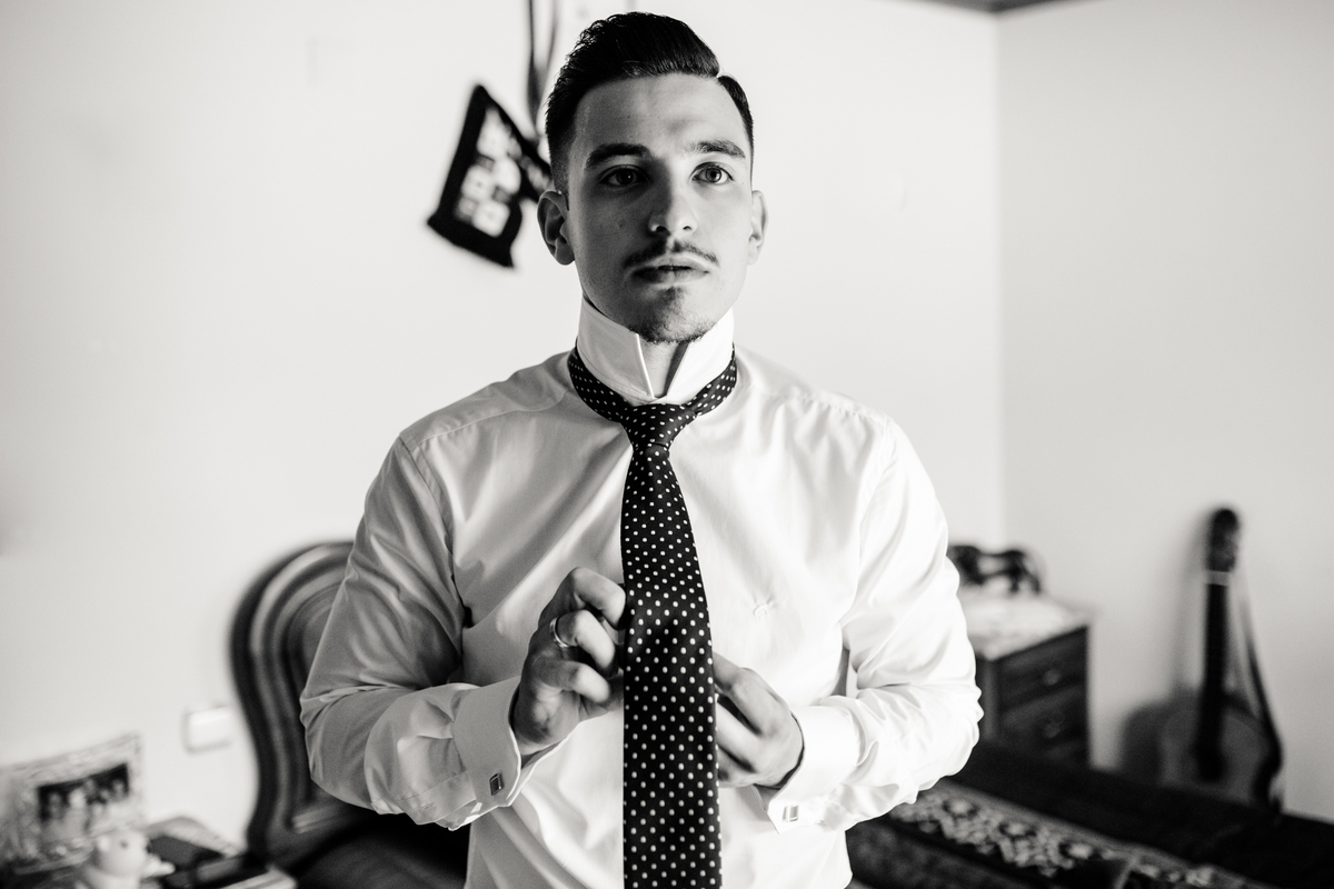 preparação do noivo, fato de noivo