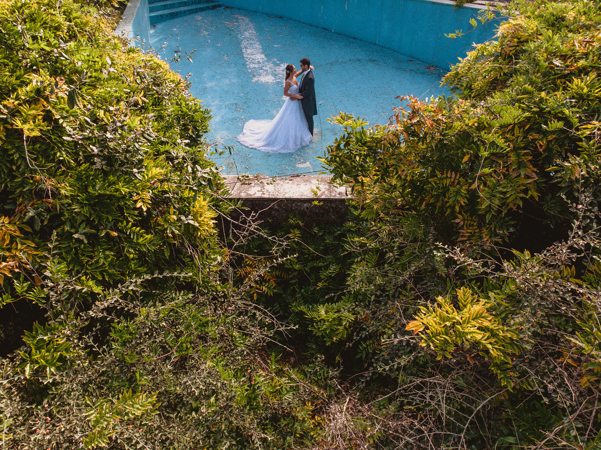 Trash the dress piscina abandonada