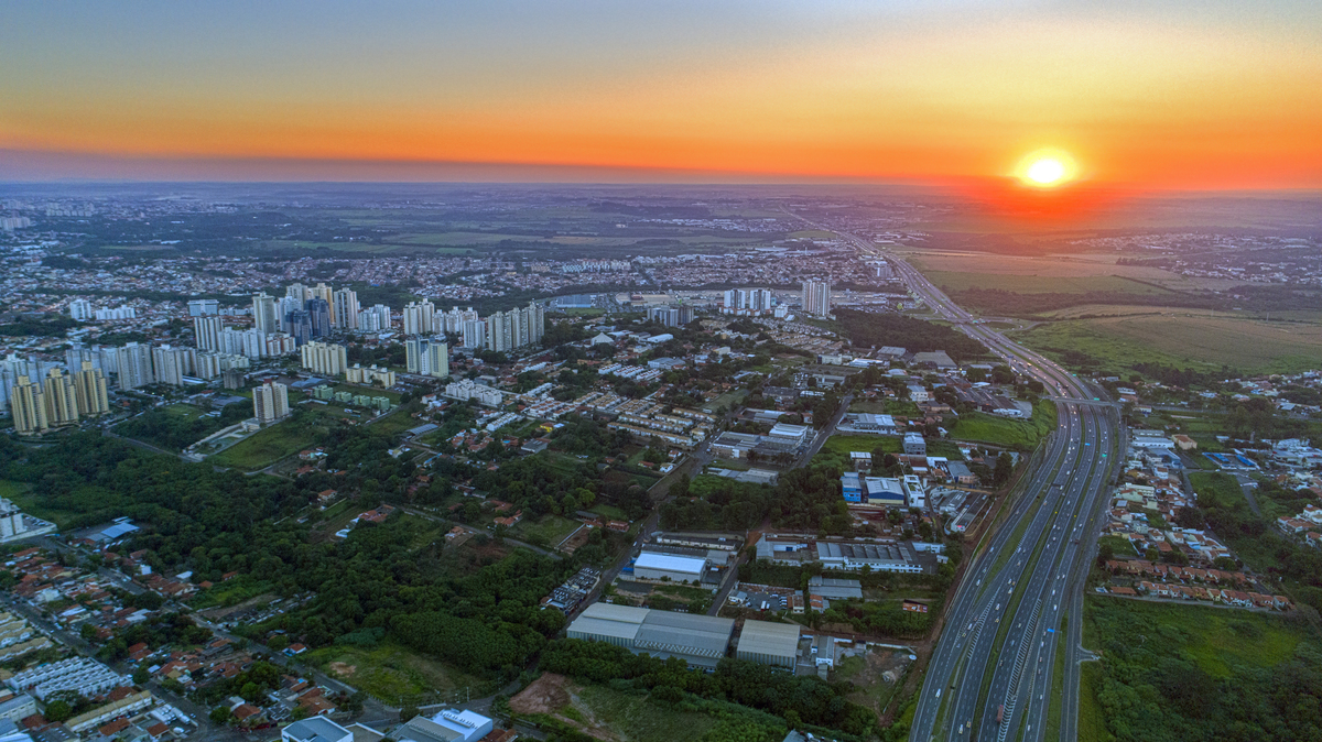 video com drone Igreja do Senhor Jesus Cristo dos Santos dos Ultimos Dias Campinas SP Igreja dos Mormons