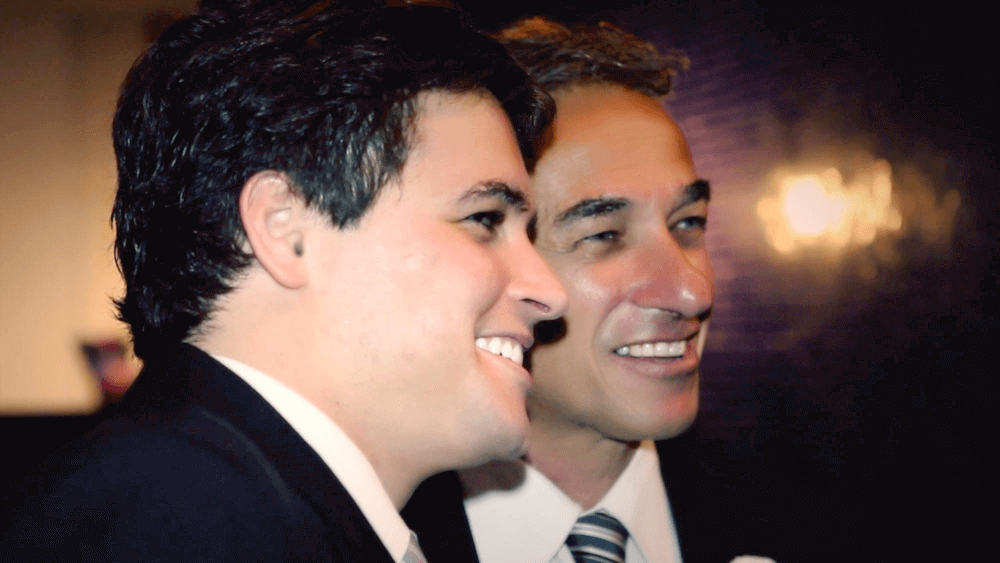 filme de casamento com noivo e convidados presentes no casamento de aparecida e felipe dilon