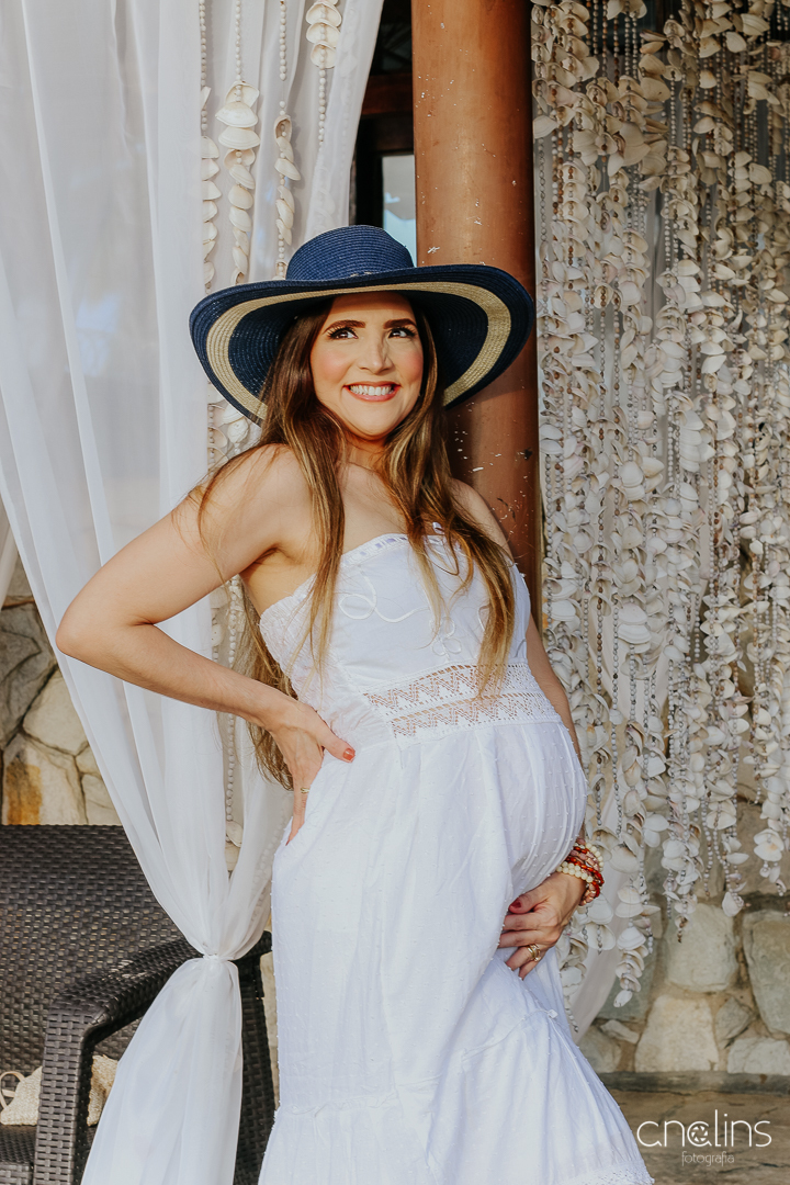 Ensaio gestante no Hotel Amoaras em Maria Farinha-PE.
Área externa do hotel.